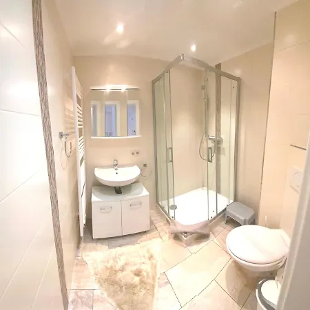 Апартаменты Haus Regina Тиммендорфер-Штранд