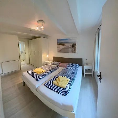 Haus Regina Apartment *