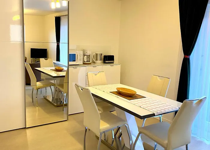 Haus Regina * Timmendorfer Strand